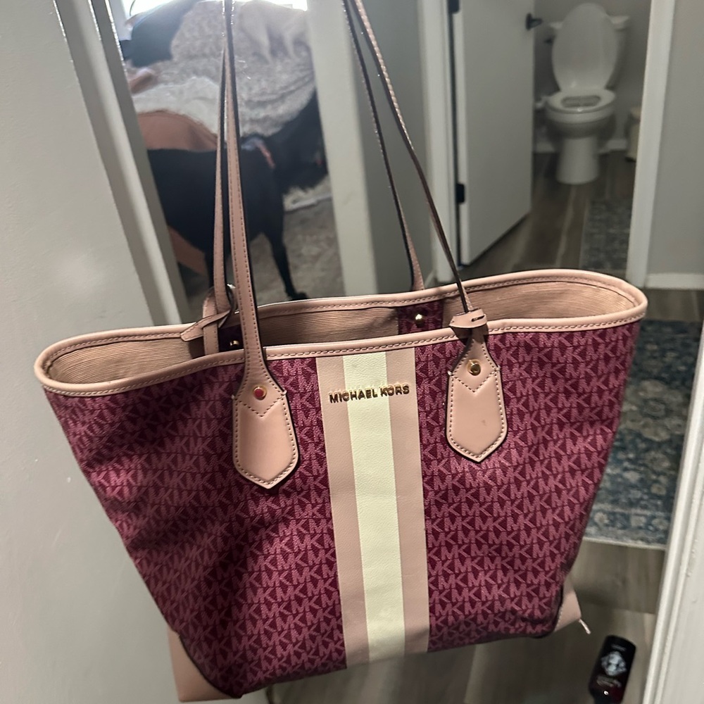 Michael Kors Pink and Cream Elegant Tote